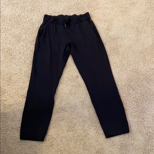 LuluLemon On the Fly Pants.